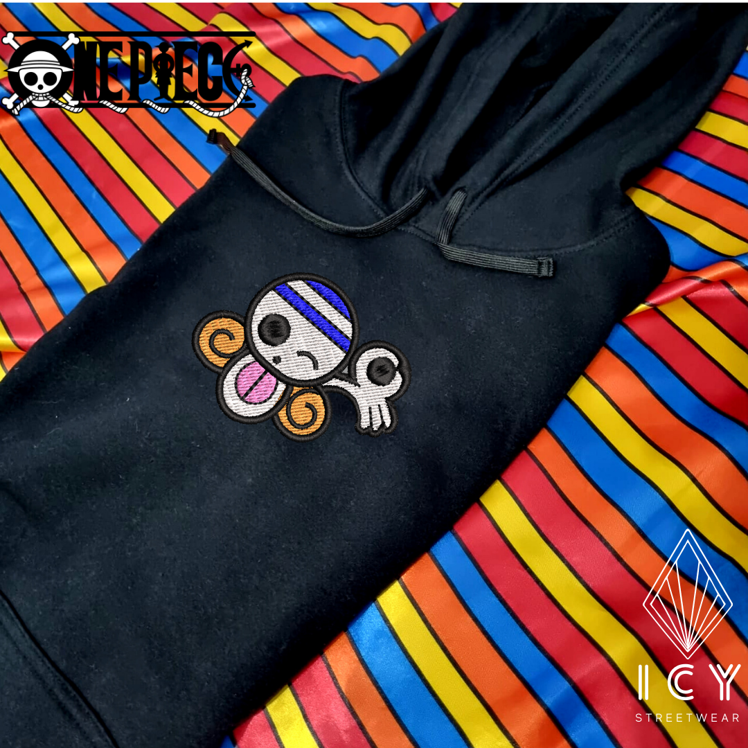 BANDERA NAMI - ONE PIECE - SUDADERA BORDADA