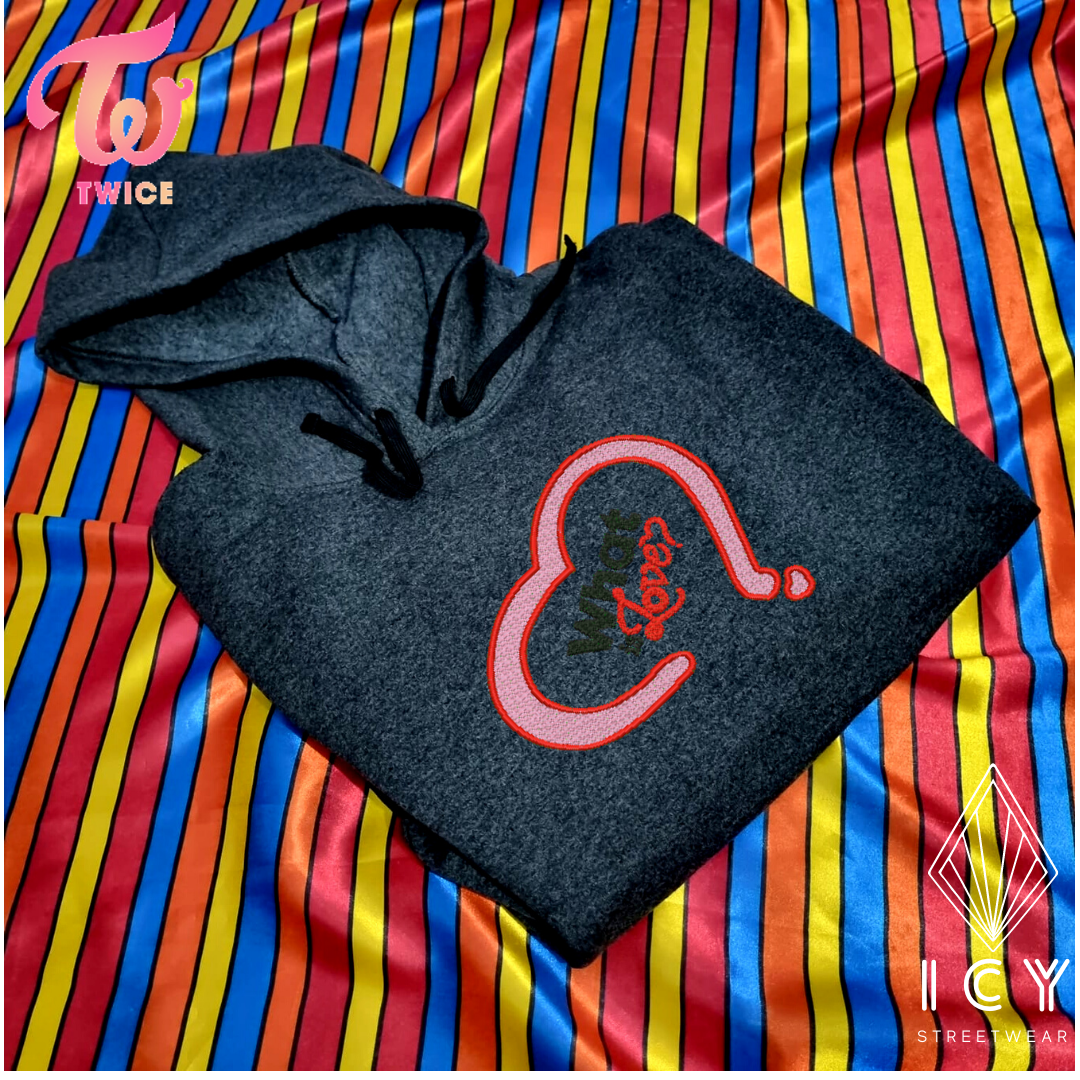 WHAT IS LOVE - TWICE - SUDADERA BORDADA