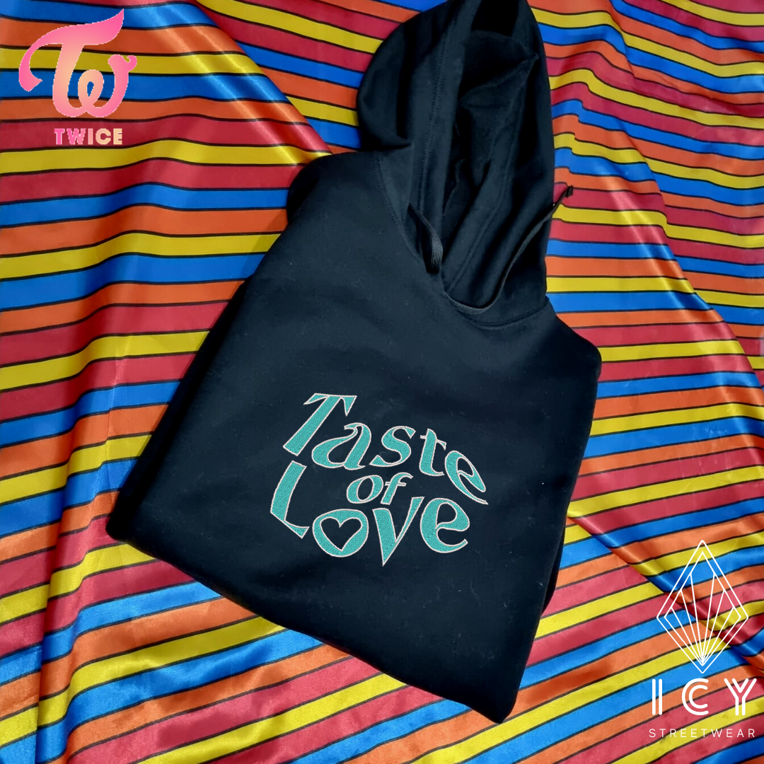 TASTE OF LOVE - TWICE - SUDADERA BORDADA
